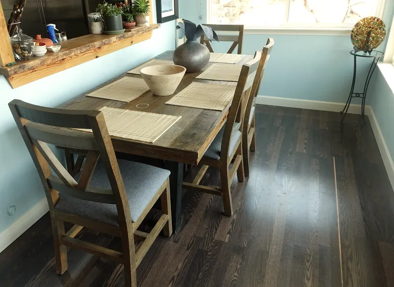 Shared dining table where residents eat together